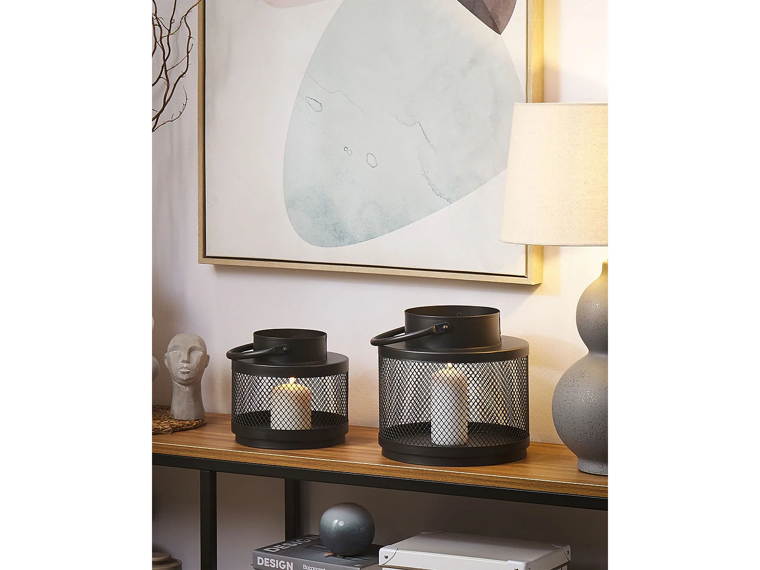 Moderne Laterne schwarz aus Metall 19 cm Metallgitter und Henkel rund Yamdena