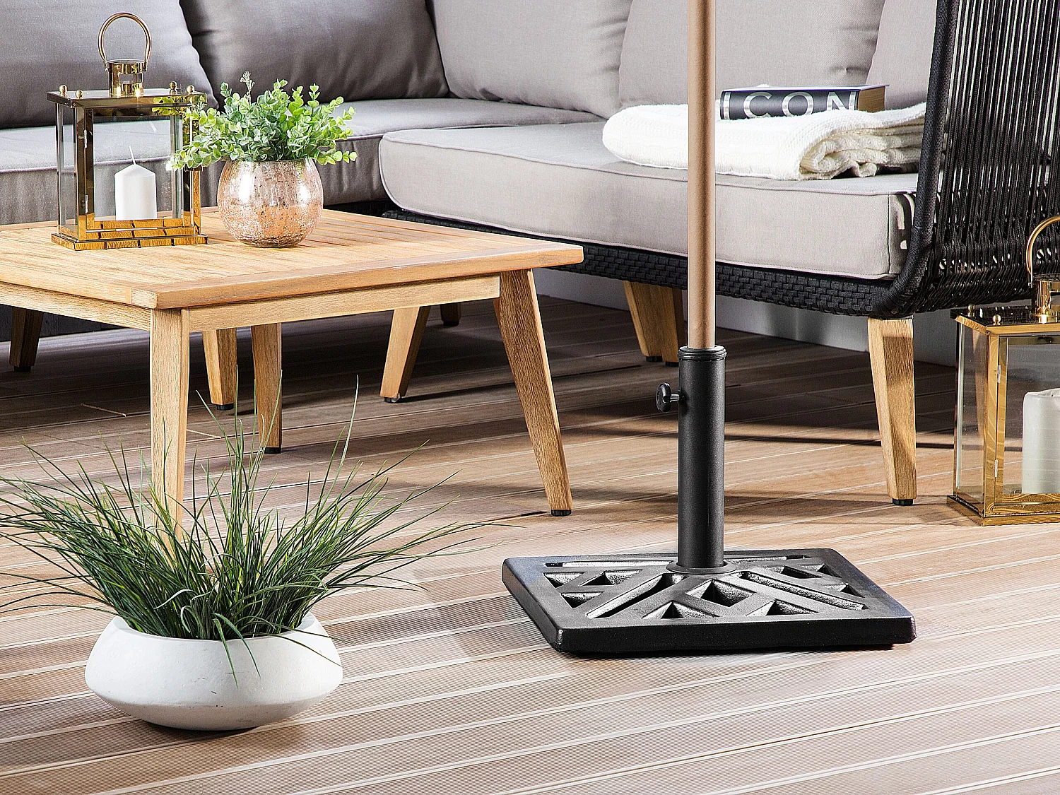 Socle de parasol CHIETI Noir Carré 17 kg