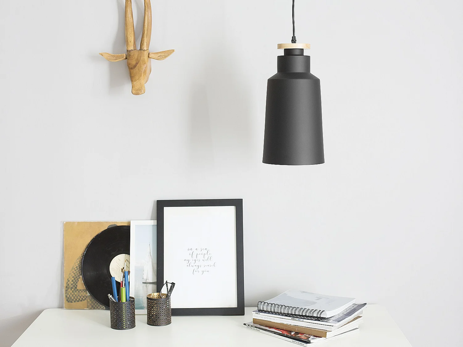 Lampe suspension noir NEVA