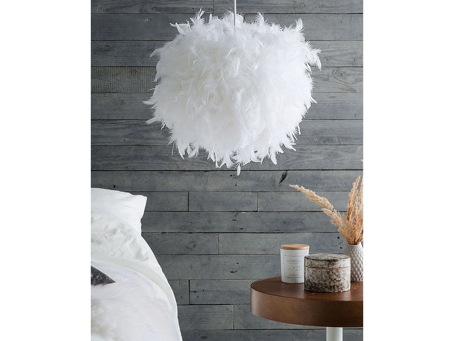 Pendant Lamp DRAVA Feathers White