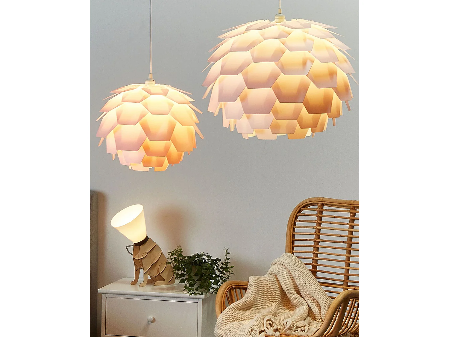 Hängeleuchte rosa 60 cm Zapfenform SEGRE Groß