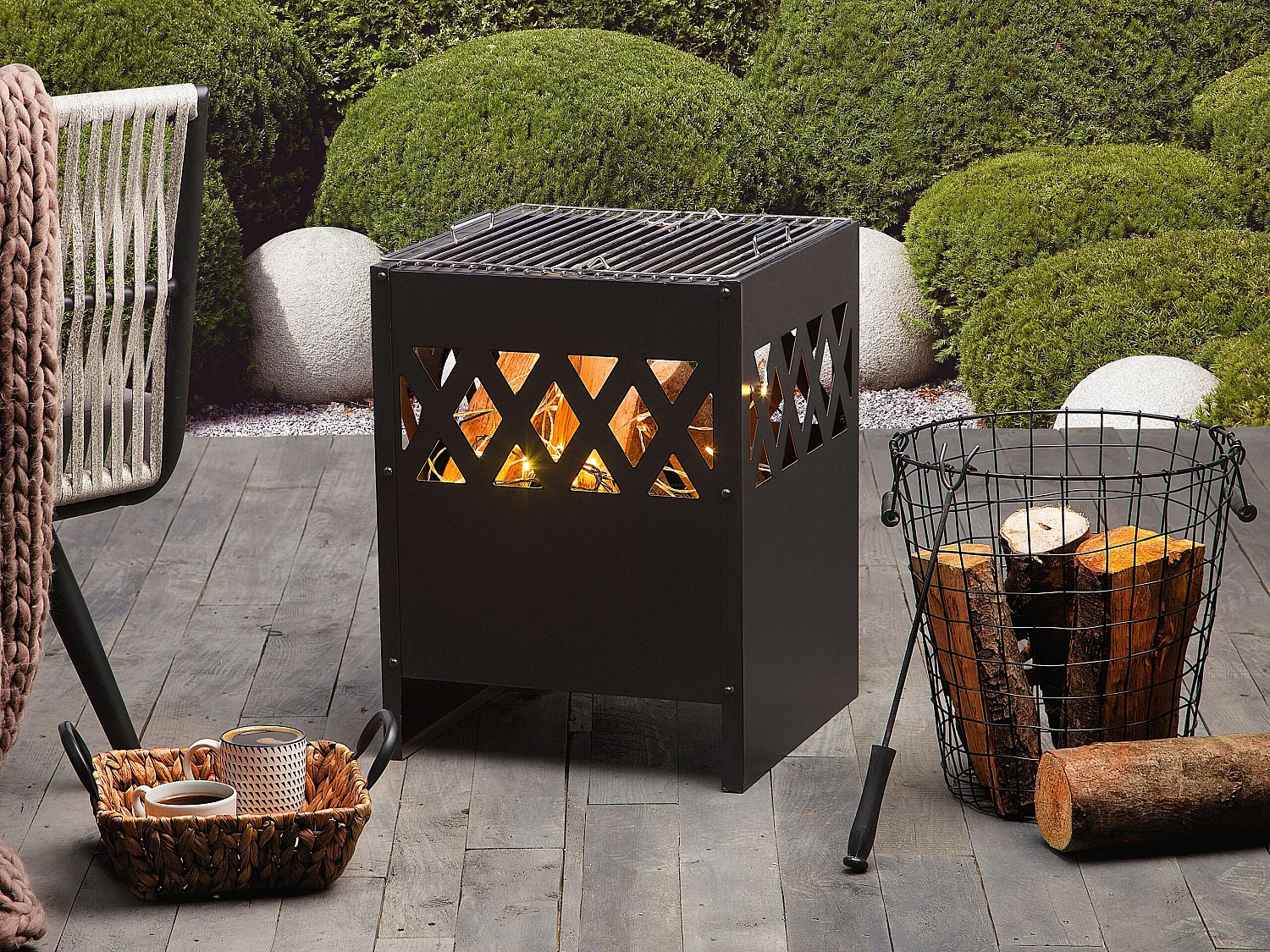 Grill-Feuerstelle SHIGA Metall Schwarz