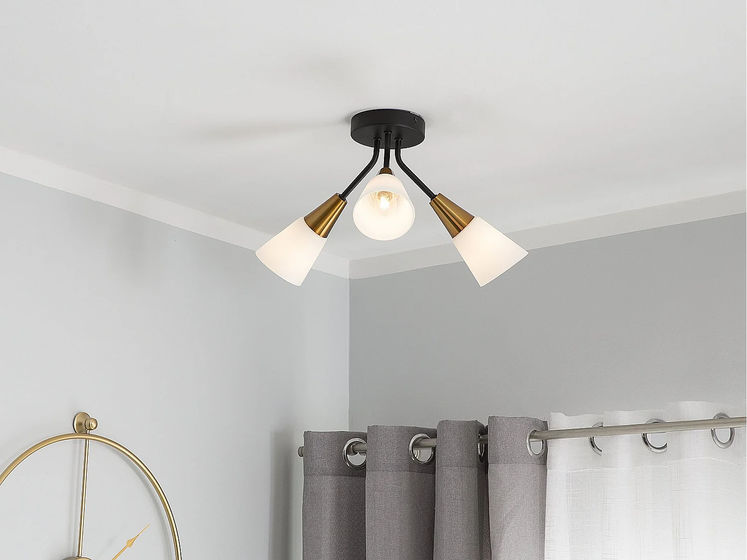 Wandleuchte Glas weiß / gold 3-flammig Kegelform AROYO III