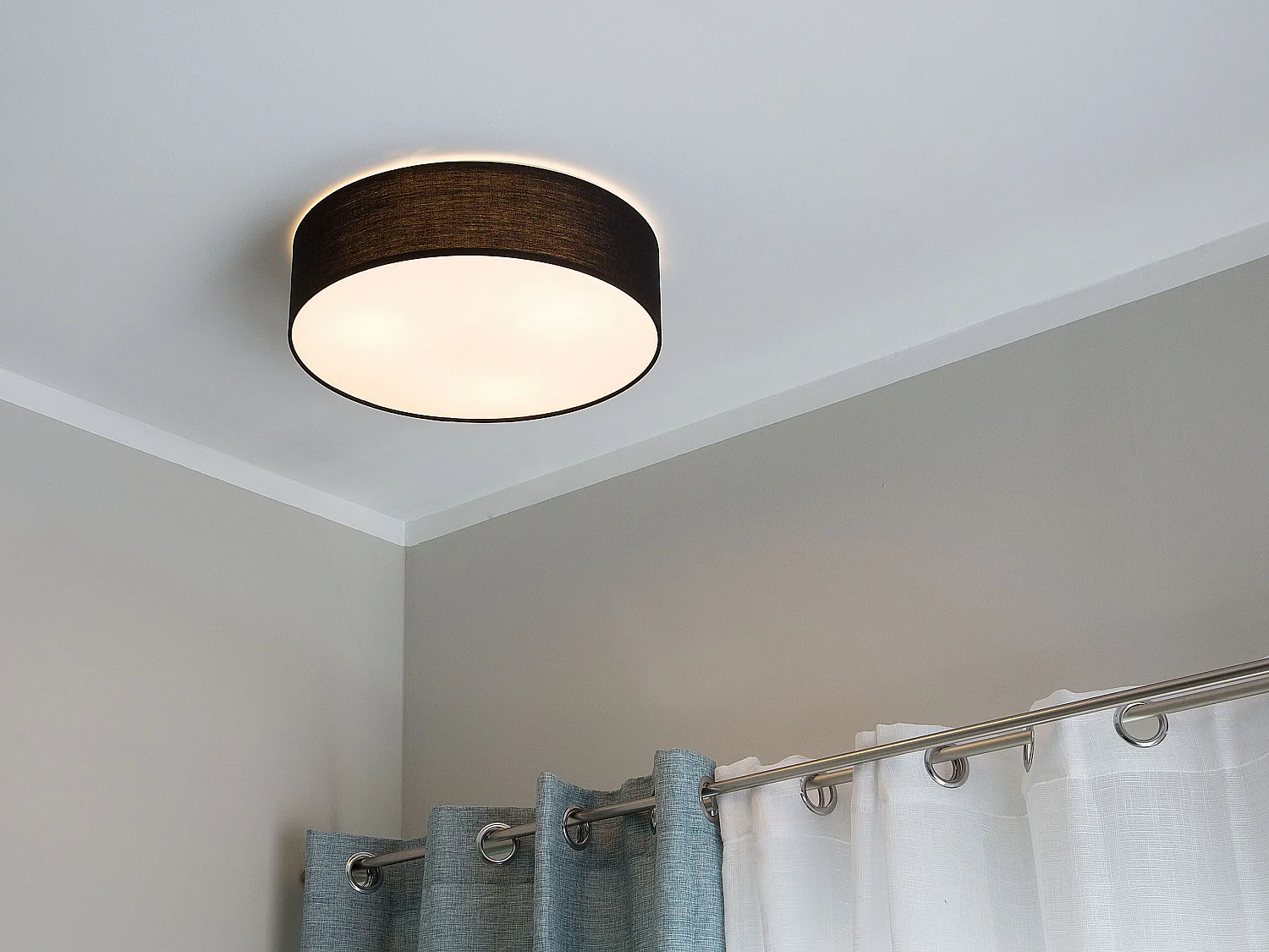 Lampa sufitowa RENA Czarny