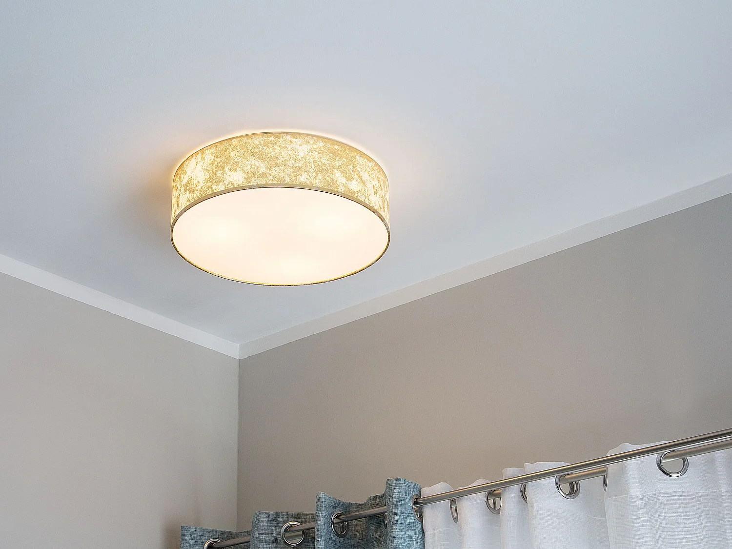 Hängelampe Pendelleuchte gold Stoff modern Rena