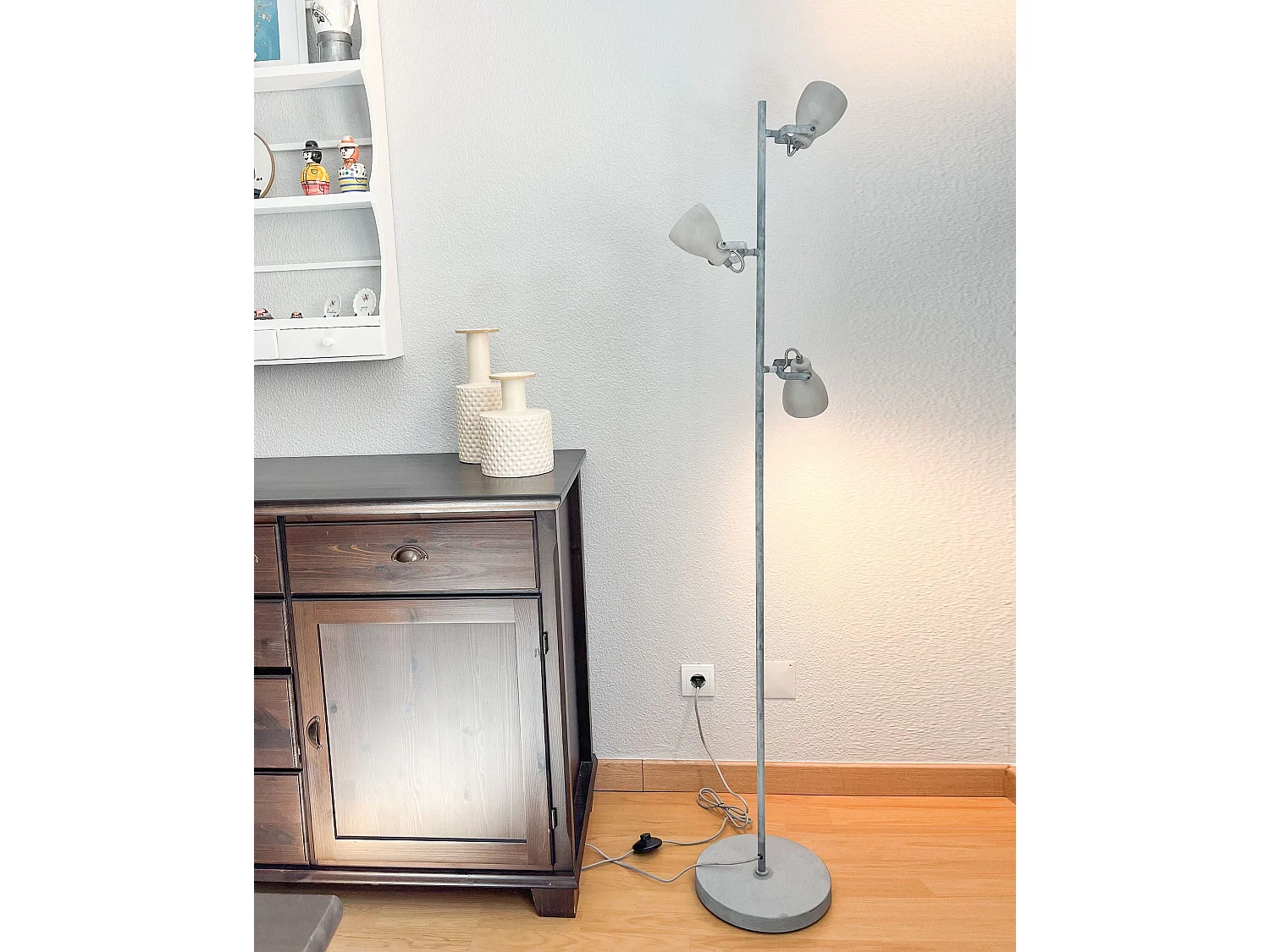 Lampa podłogowa MISTAGO Regulowana Beton Szary