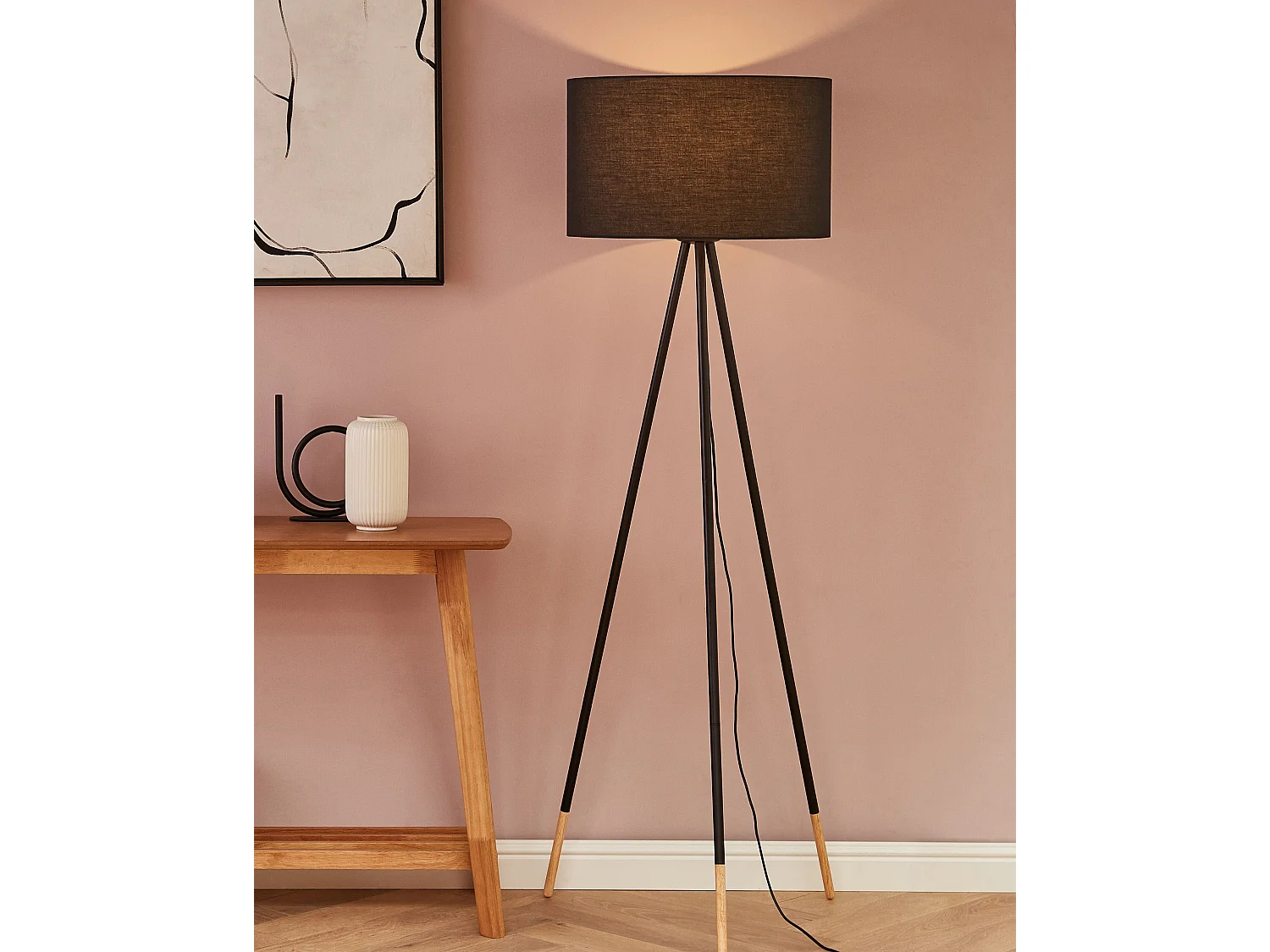 Lampadaire noir à trépied TOBOL