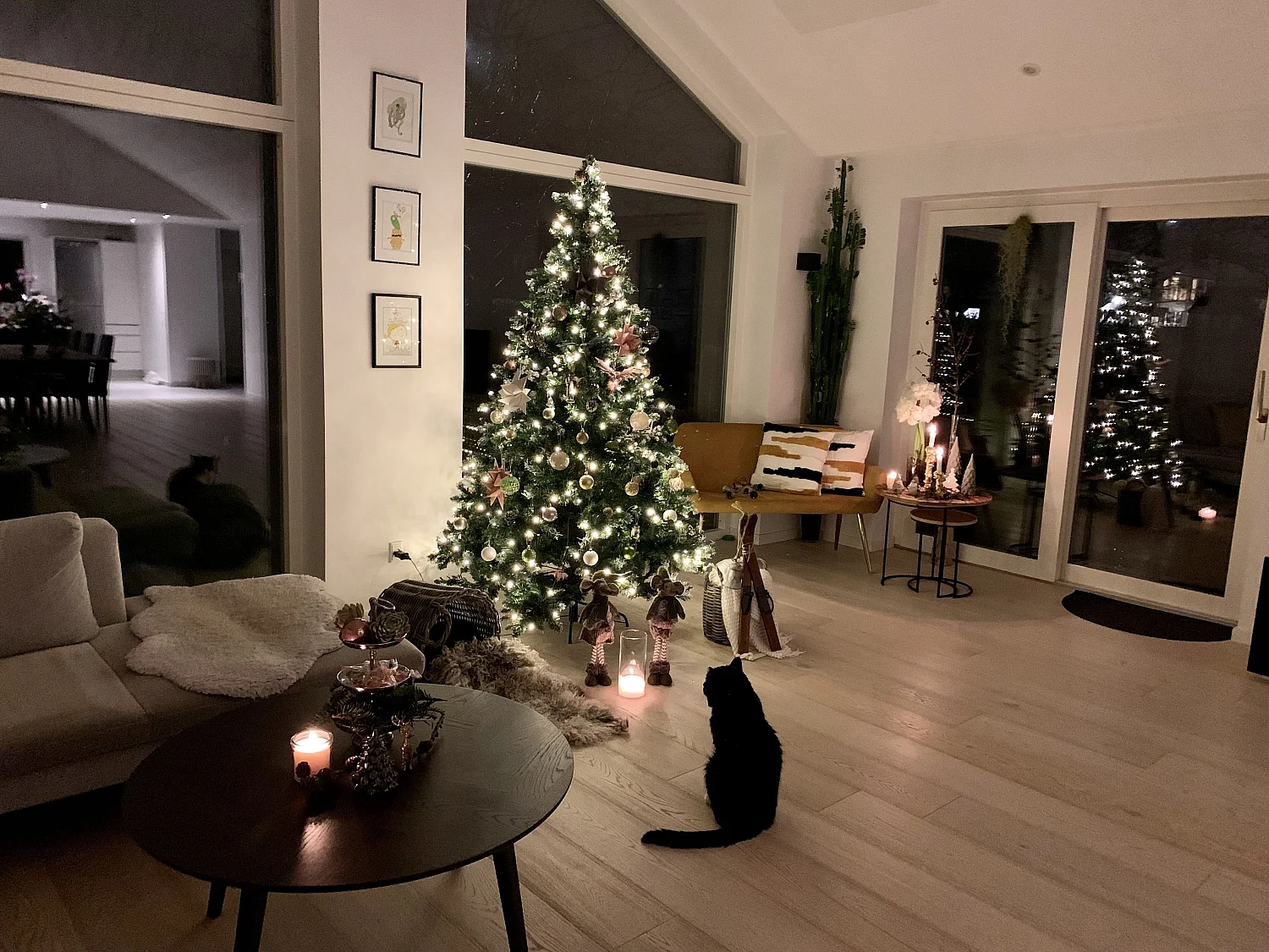 Albero di Natale innevato pre-illuminato verde 180 cm PALOMAR