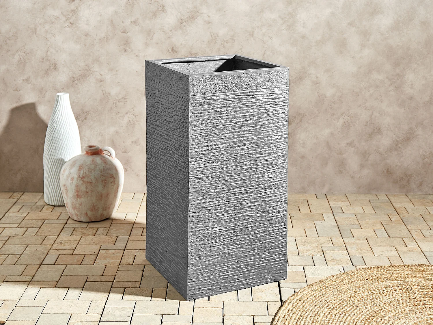 Pot de fleurs gris 40 x 40 x 77 cm DION