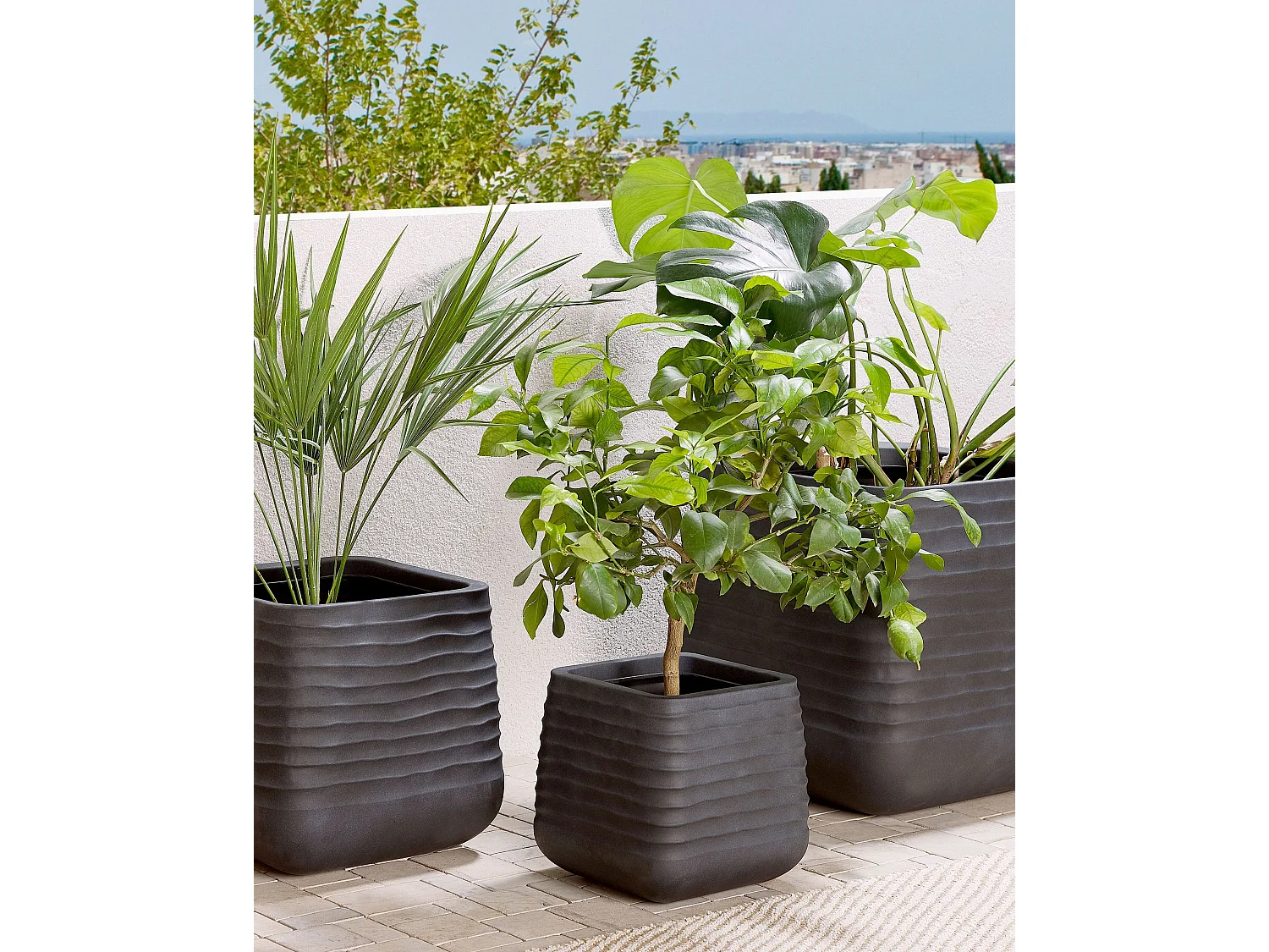 Cache-pot PARIKIA 28 cm Noir