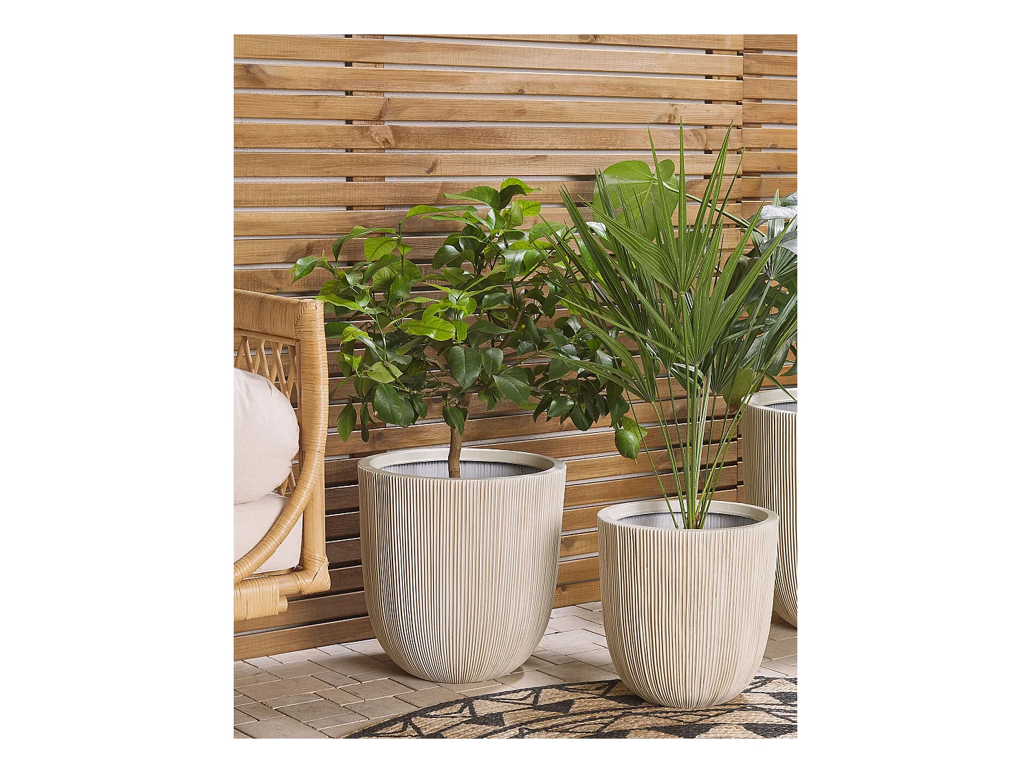 Blumentopf Kunstharz beige / weiß rund 37 cm Rillenstruktur modern Chios