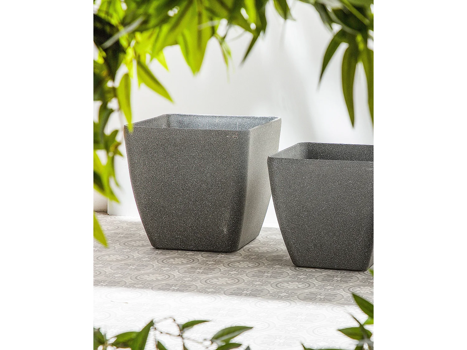 Maceta ZELI Piedra 49 cm Gris oscuro