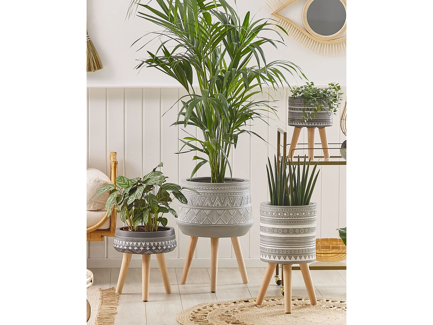 Blumentopf mit Beinen MALAKI Keramik 44 cm Hellgrau