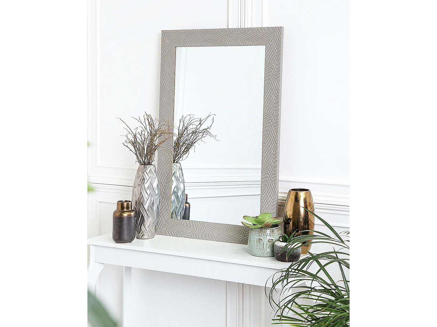 Wandspiegel NEVEZ 60 cm 91 cm Grau