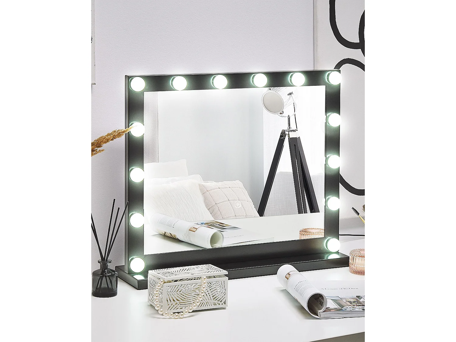 Kaptafel spiegel LED BEAUVOIR Zwart