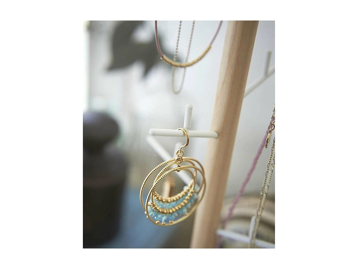 Arbre à bijoux avec 6 branches et socle récipient