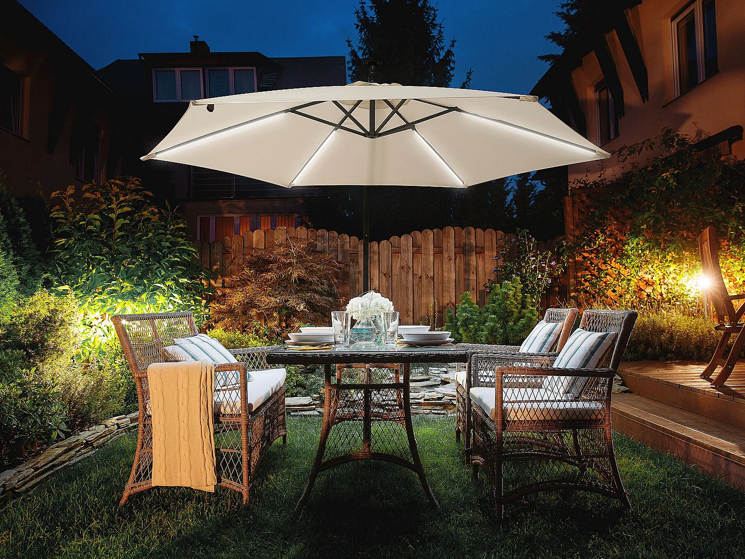 Parasol déporté LED 285 cm CORVAL Beige