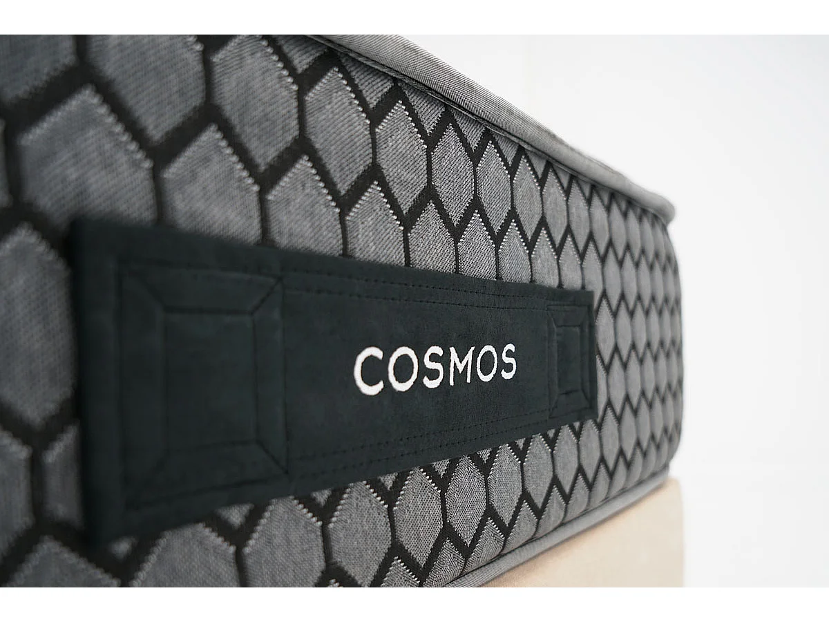 Matelas mousse Cosmos Black - 200x200cm - accueil mémoire de forme 50kg/m3 et 12 zones - 28 cm