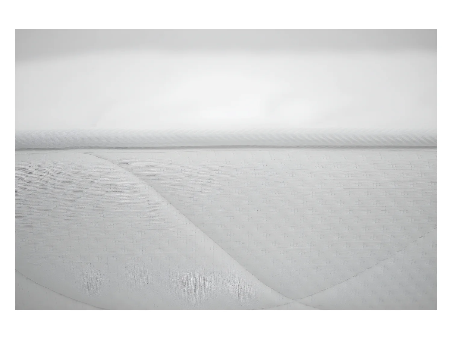 Matelas mousse ECO - 140x200cm - mousse 25kg/m³ - 14 cm