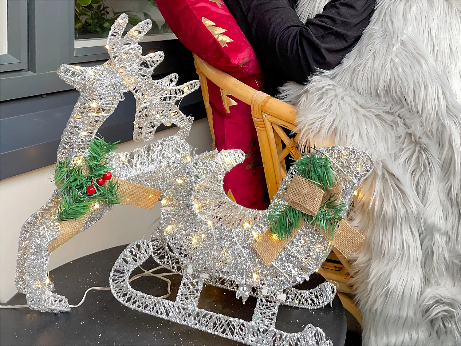 Décorations LED renne avec traîneau 41 cm argenté ENODAK
