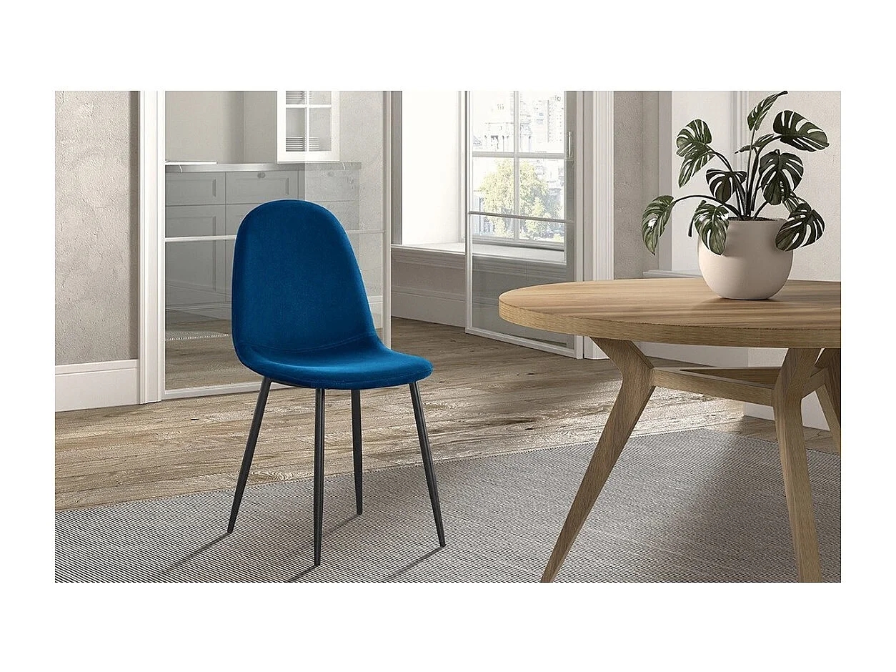 Chaise BOÏ – Velours bleu foncé – Pieds métal noir – Style design moderne