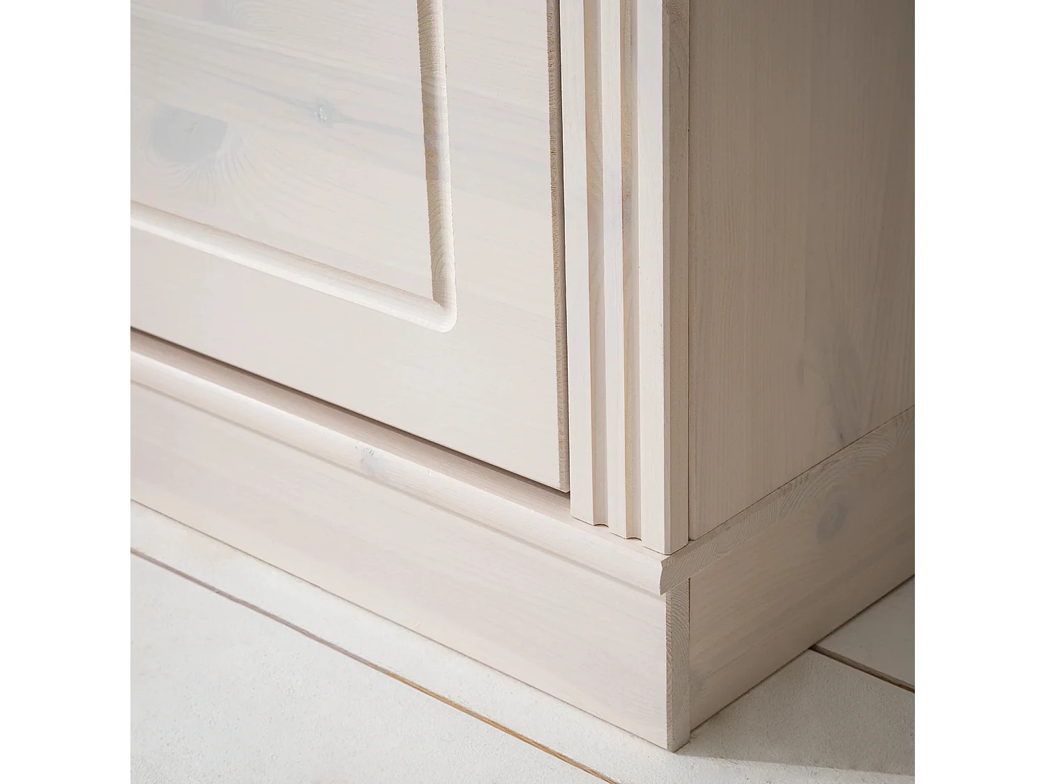 Anita | Sapateira com 2 Abas e 1 Gaveta em Pinho Branco