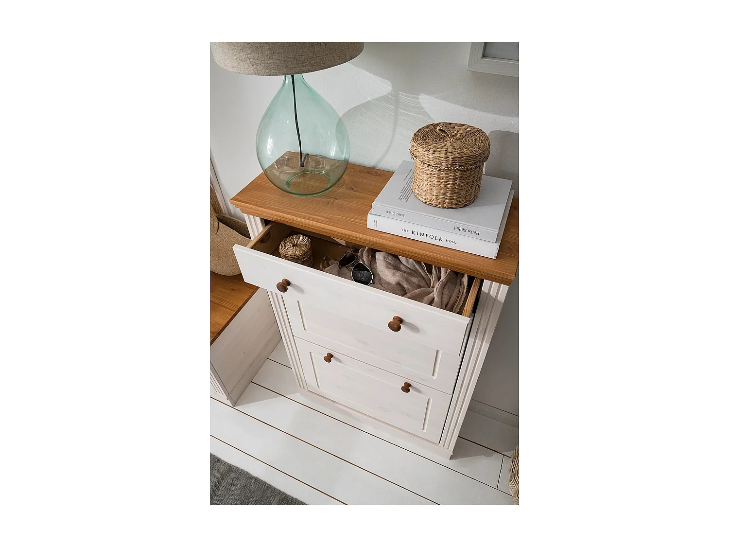 Anita|Coffre à chaussures 2 portes battantes et 1 tiroir en pin blanc/miel