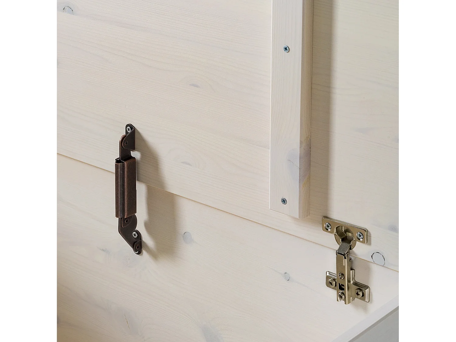 Anita|Coffre avec rangement en pin blanc