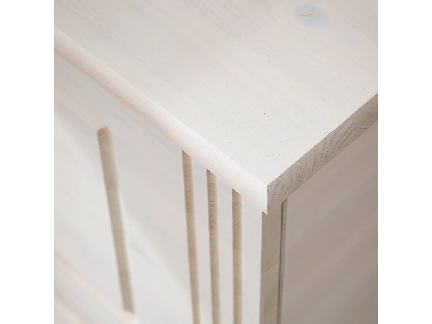 Anita|Coffre avec rangement en pin blanc