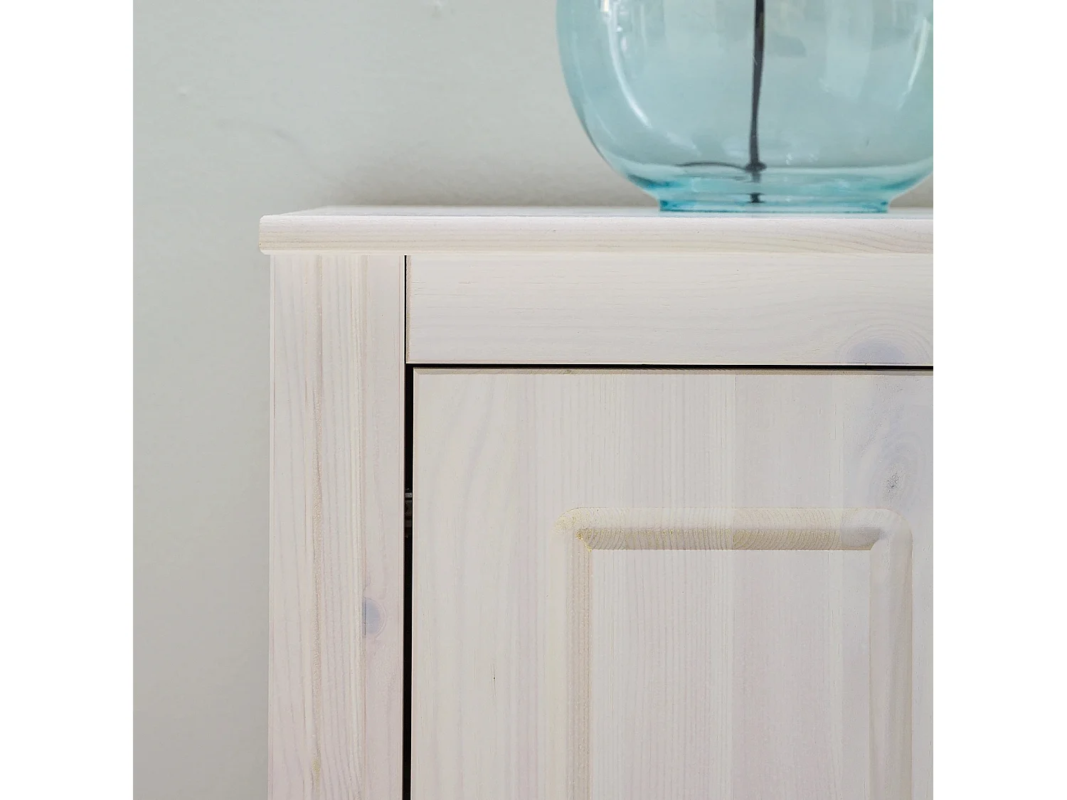 Anita|Bureau avec 3 tiroirs et 1 porte en pin blanc