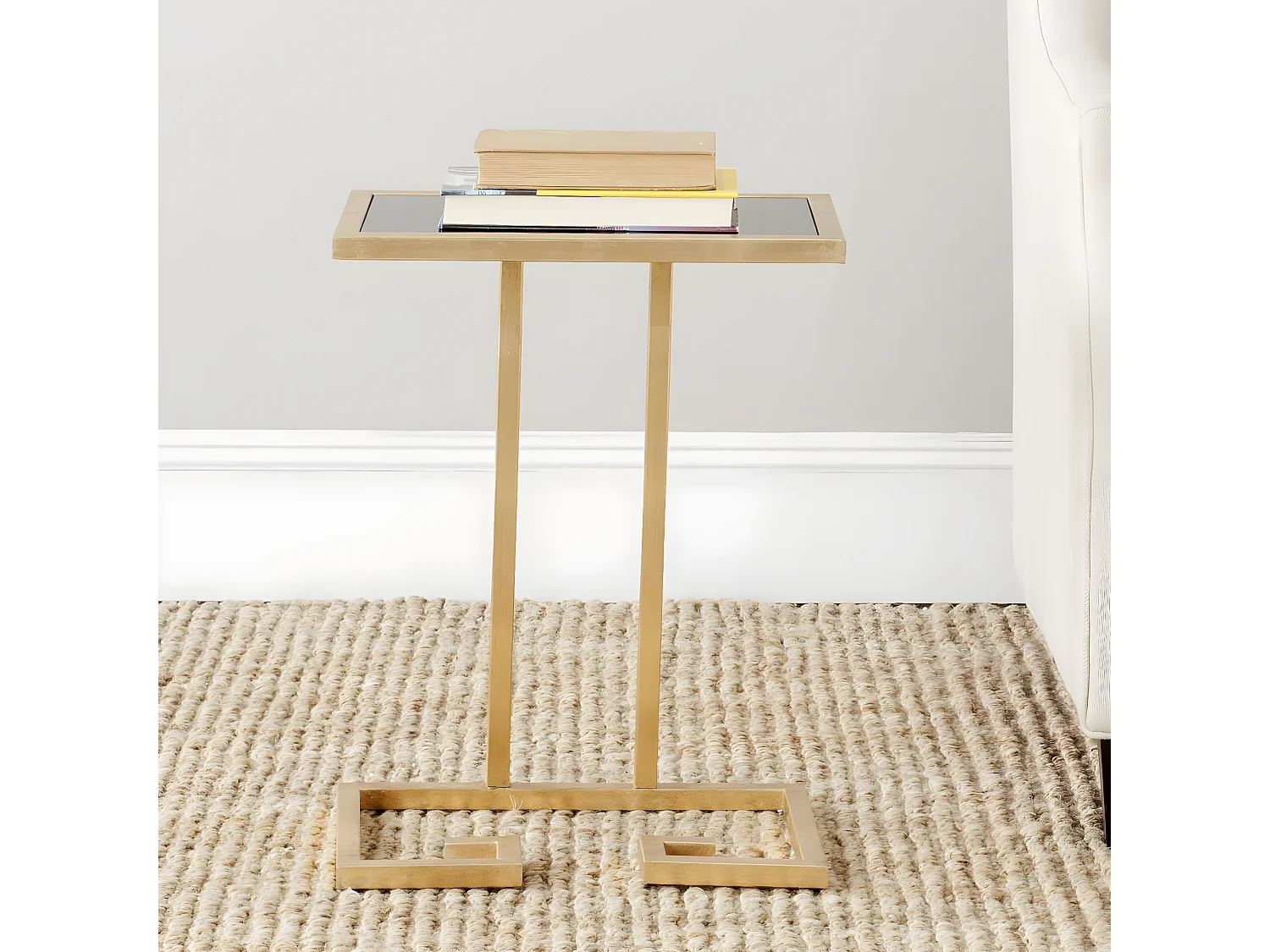 Table d'appoint Or et noir 25 X 40 X 53.34 cm - Hellen