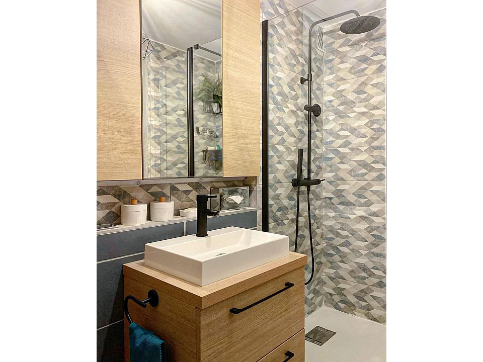 Deco mitigeur lavabo bas noir - Essebagno