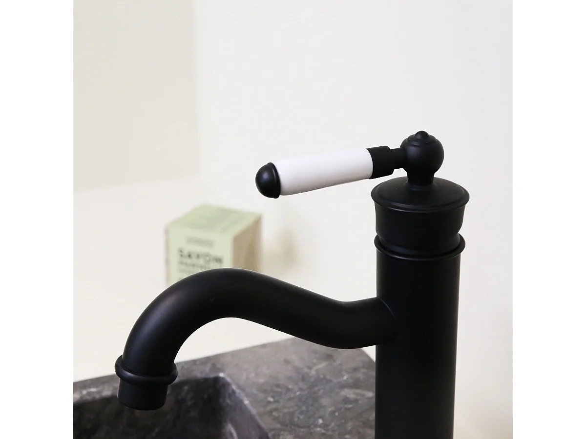 Leeds mitigeur lavabo bas noir - Essebagno