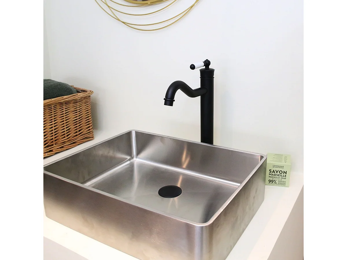 Leeds Waschtischmischer hoch retro schwarz Essebagno