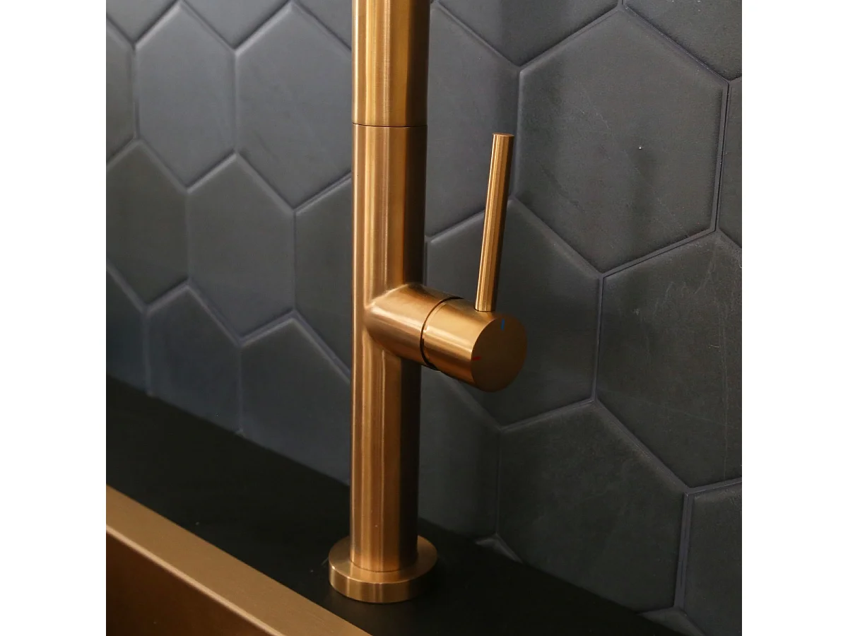 Portofino mitigeur évier à douchette extractible cuivre brossé - Essebagno