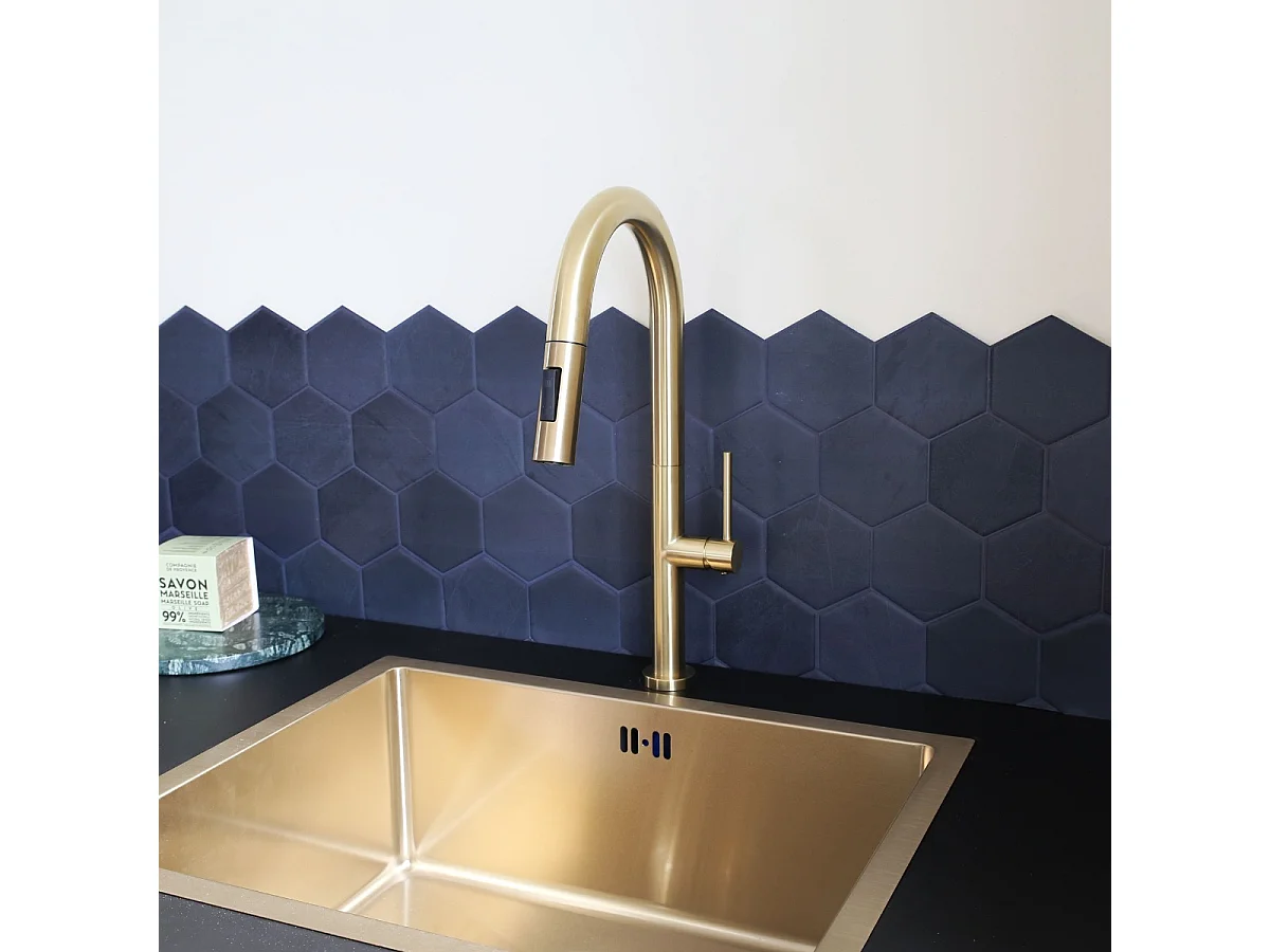 Portofino wastafelmengkraan met uittrekbare handdouche in geborsteld gouden - Essebagno