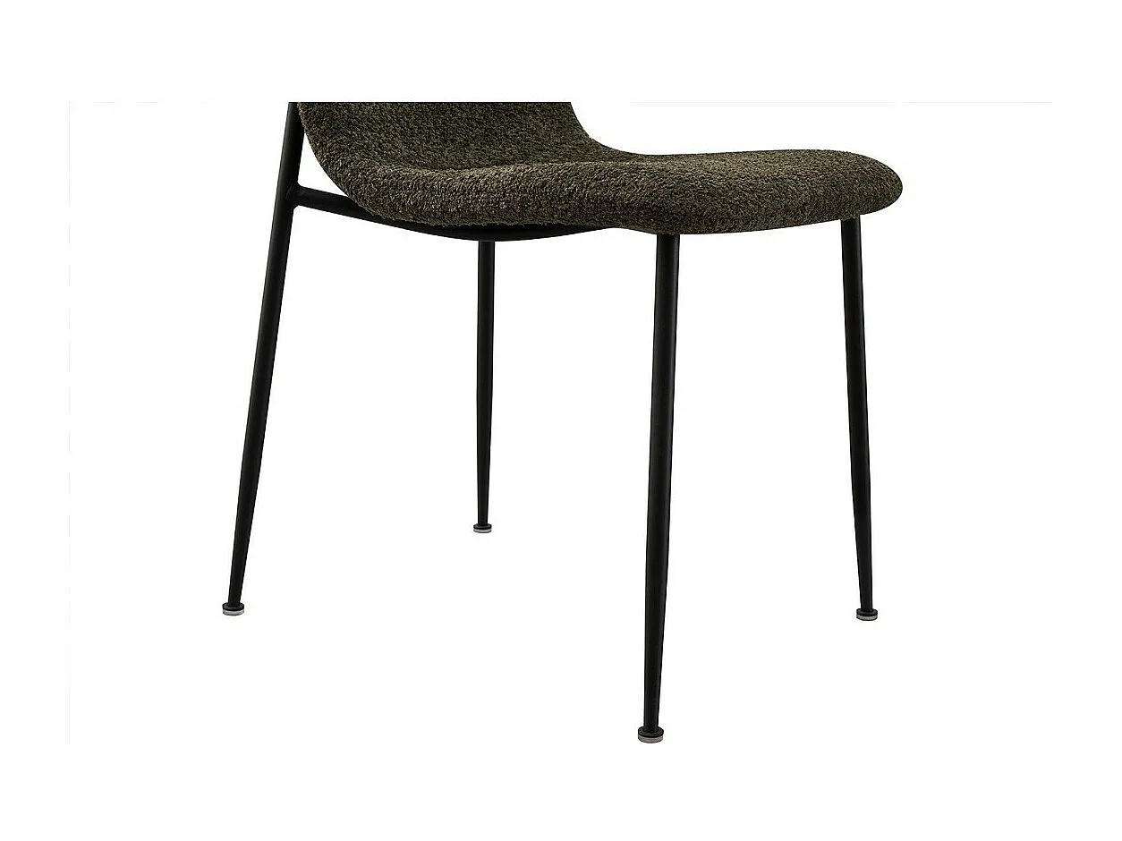 Cadeira 'ALICE' Bouclé Verde, dimensão H81.5 x L42 x P57, ideal para sua cozinha ou sala de jantar.