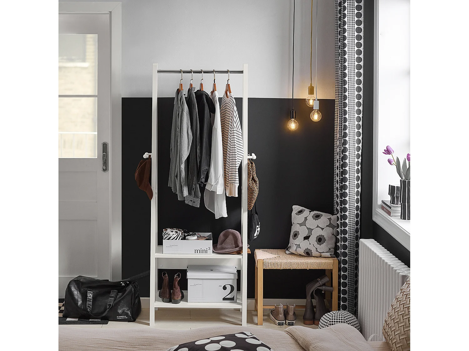 SoBuy guardaroba, appendiabiti con due ripiani colore: bianco FRG59-W