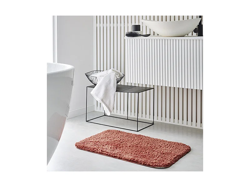 Tapis de bain 100% polyester design poil tufté, 1400 grammes le m2.Terre cuite