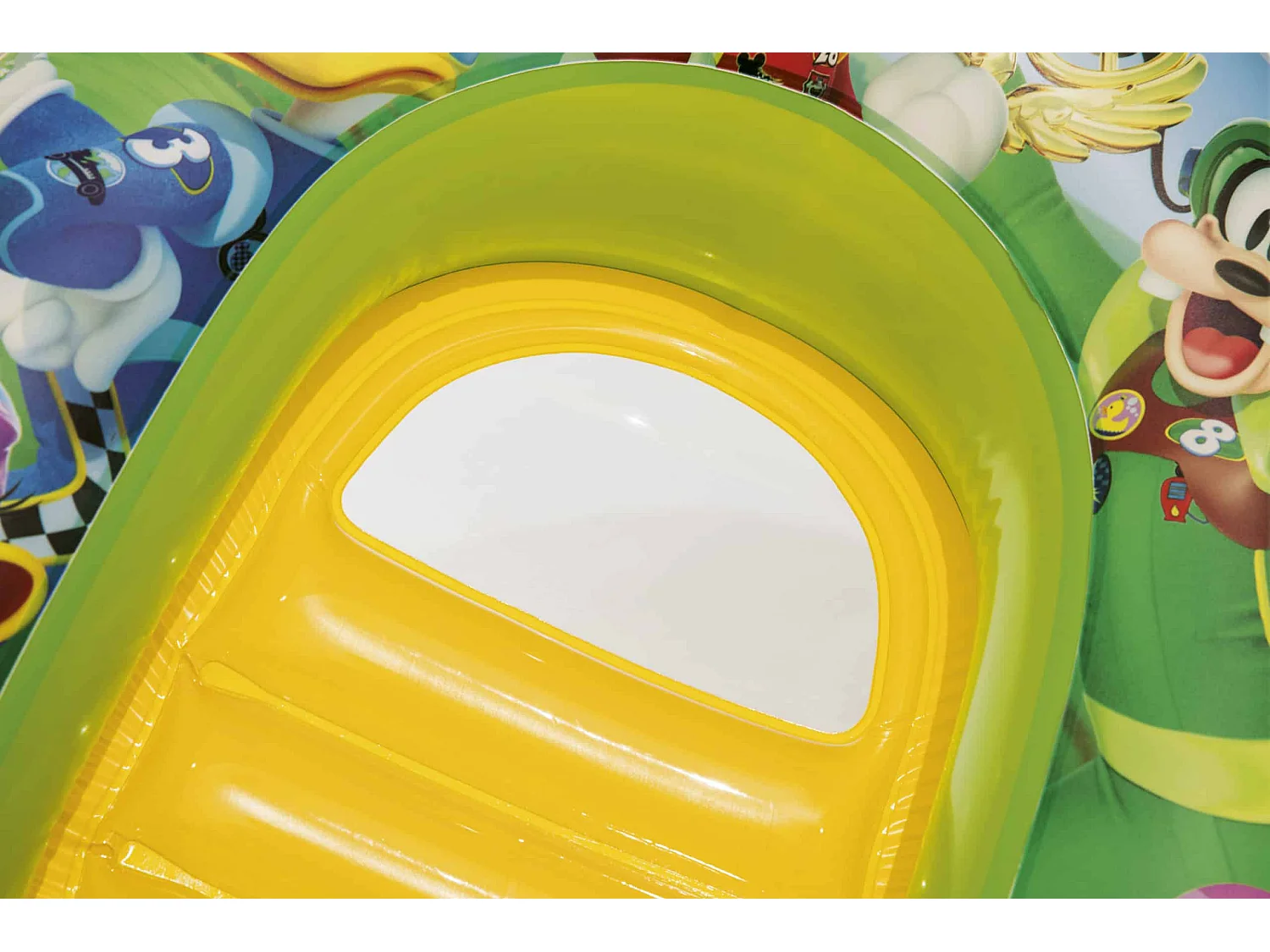 Bateau Gonflable Bestway Mickey et les Roadster Racers 102x69 cm pour Enfants