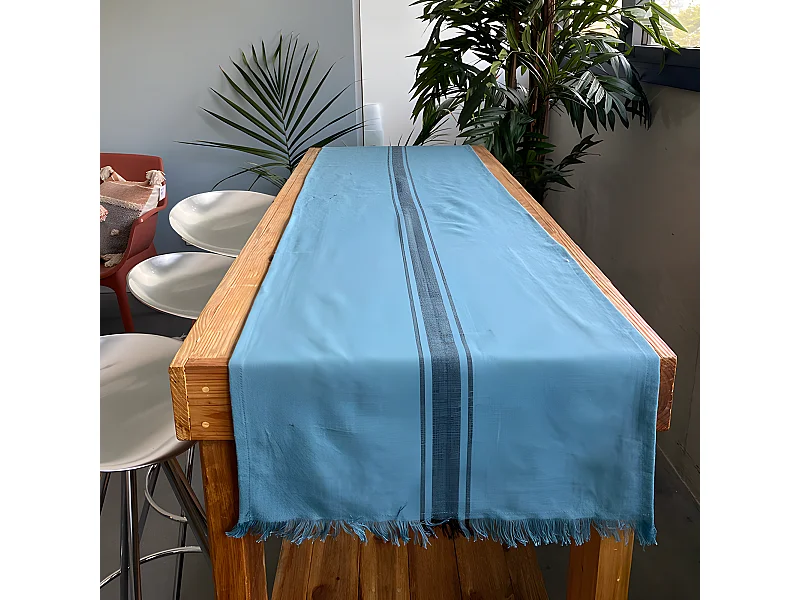 Chemin de table en coton modèle Kila