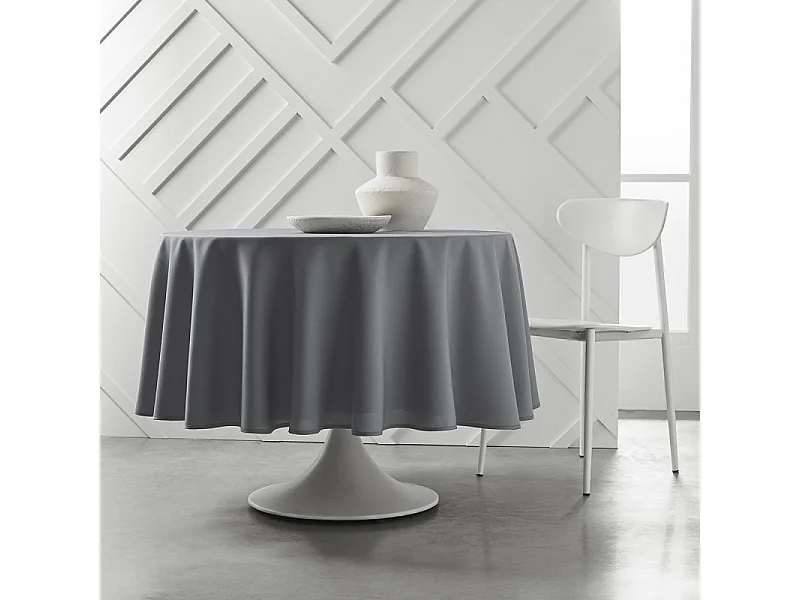100% polyester rond tafelkleed in effen kleuren. Diameter 180cm Staal