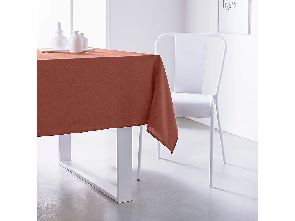 Tovaglia rettangolare 100% poliestere in tinta unita. Misura: 150x250cm Terracotta