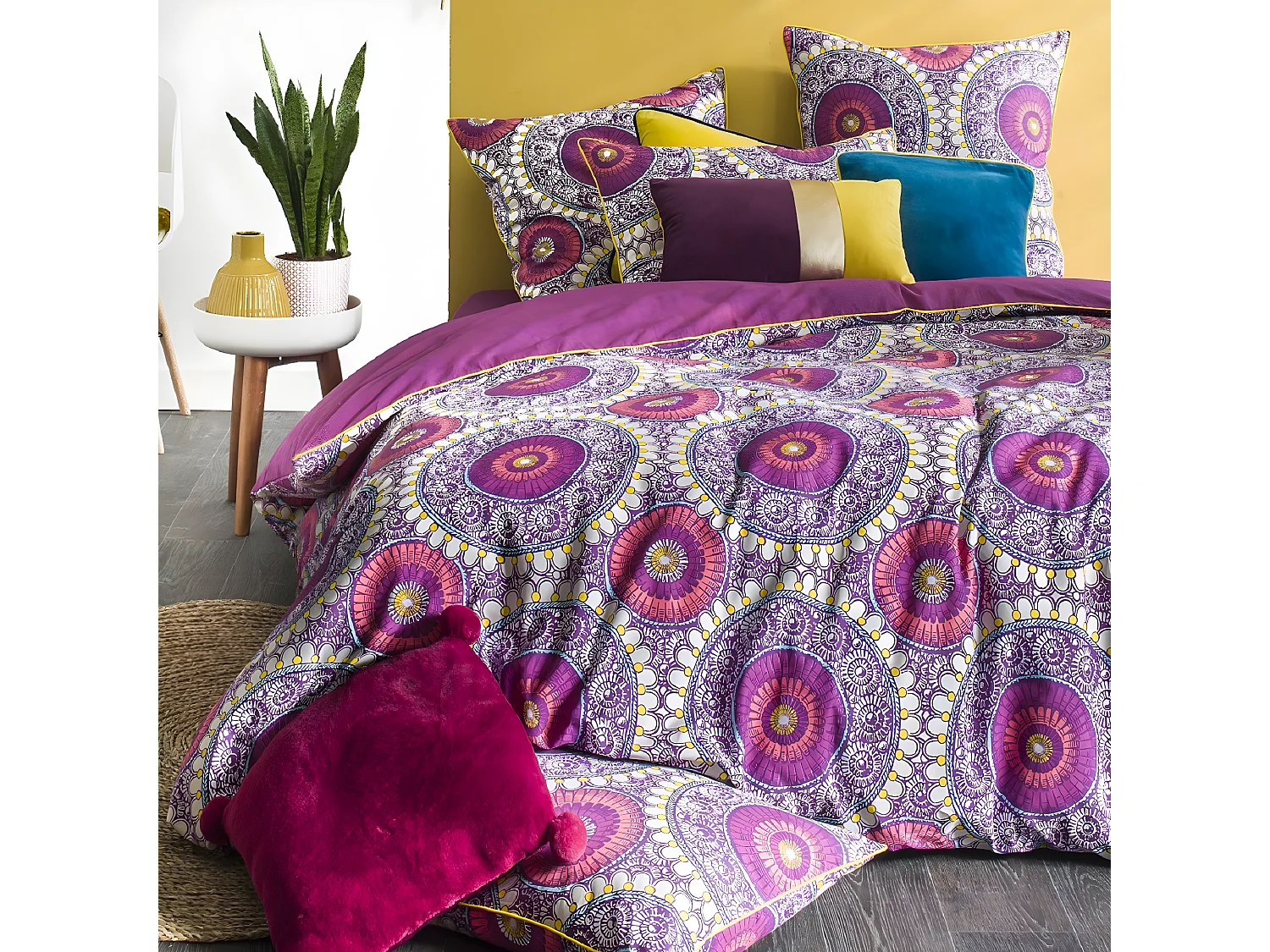 Parure de lit 2 personnes rosaces en satin 78 fils 260x240cm