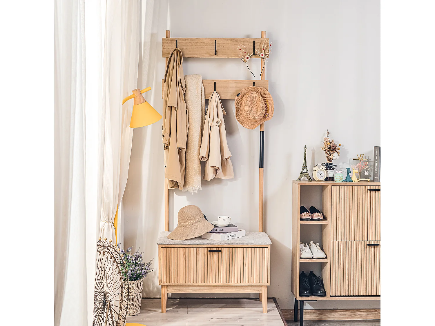 Vestiaire d'entrée en bois massif et tissu gris