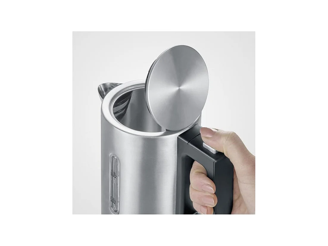 Severin Bouilloire électrique 0.5l 1100w inox/noir - 3647