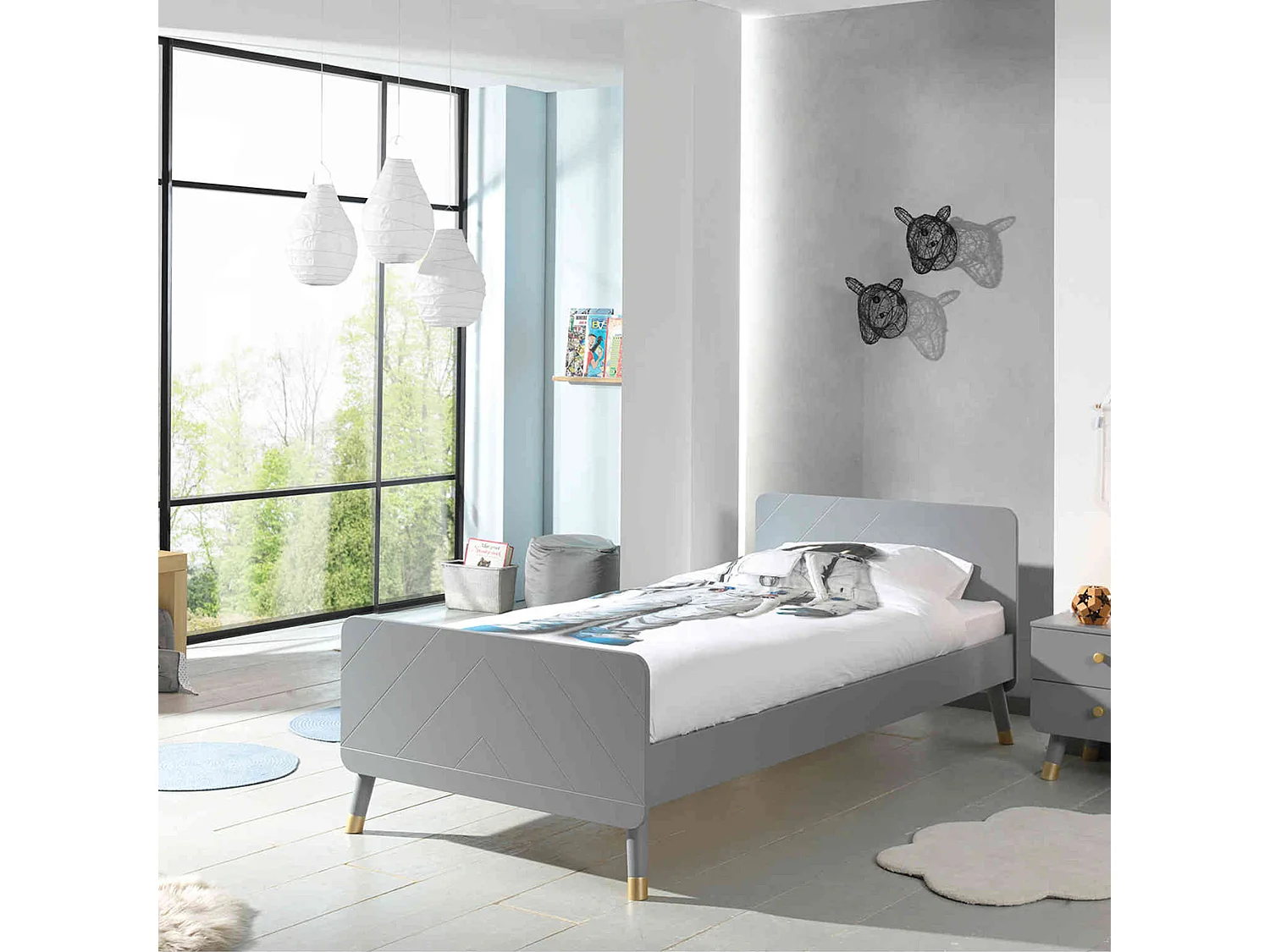 Lit enfant 90x200 en bois massif gris + chevet enfant gris 2 tiroirs - CB2031