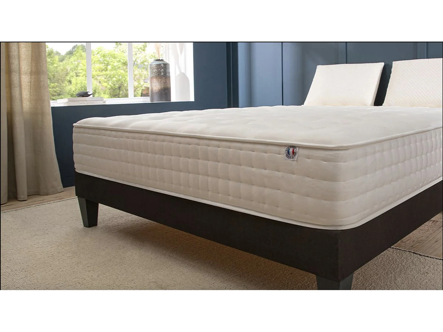 Ensemble matelas ferme 24cm à mémoire de forme et sommier en bois Châtelet-160x200