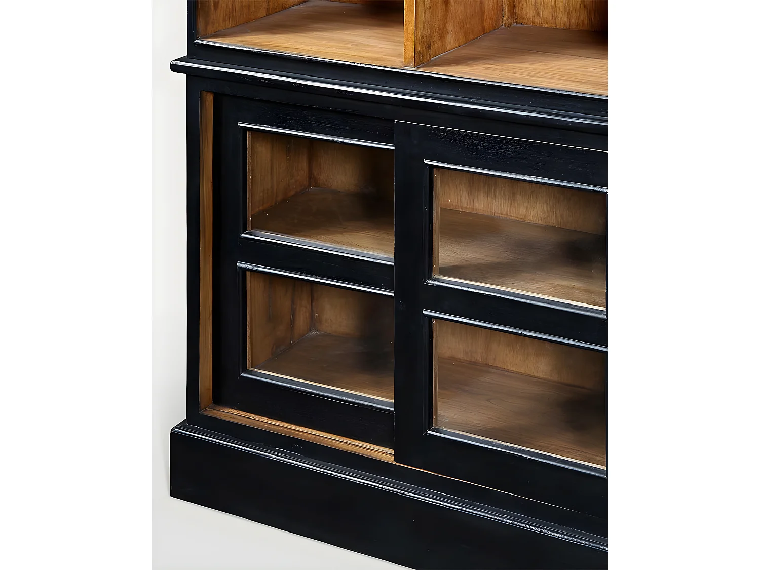 London - Grande bibliothèque noire et naturelle en Mindy massif