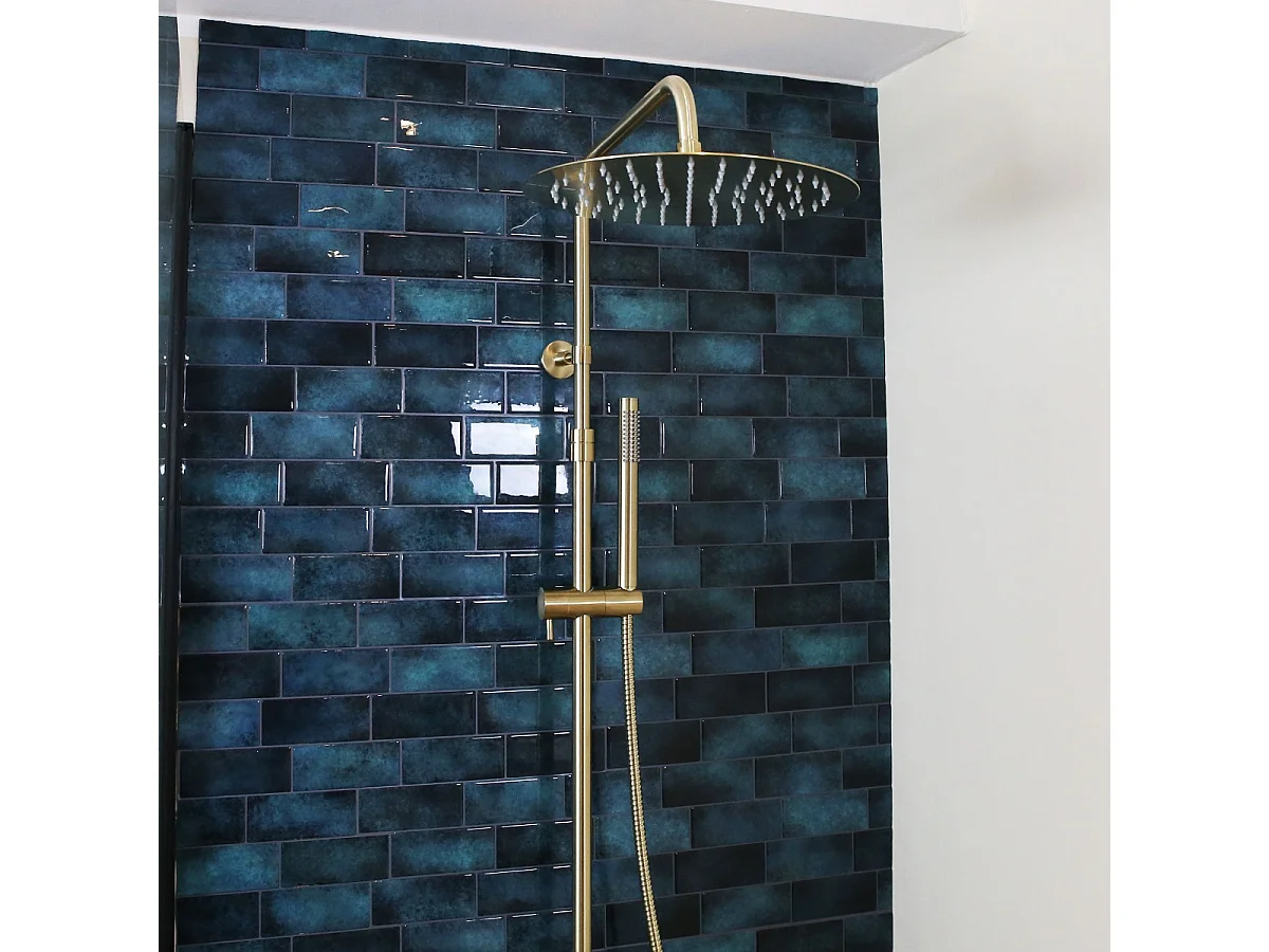 Delice II columna de ducha mecánica oro cepillado Essebagno